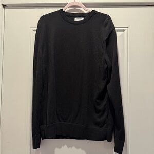 Old Navy Men's Classic Black Crewneck Sweater